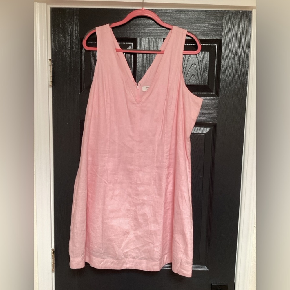 Banana Republic Pink Linen-Blend Lined Dress, length- shoulder to hem 36”. 400